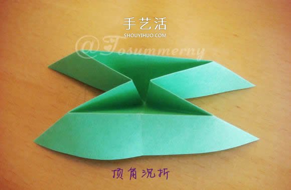 圣诞星折法图解教程 折纸圣诞星的方法步骤(图27) 圣诞星折法图解教程 折纸圣诞星的方法步骤(图27)