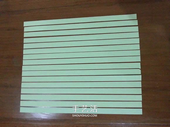 手工折纸Snapology球 用纸条折球体步骤图解(图10) 手工折纸Snapology球 用纸条折球体步骤图解(图10)
