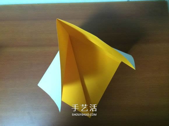 复杂立体跑车的折法 详细折纸跑车图解步骤(图3) 复杂立体跑车的折法 详细折纸跑车图解步骤(图3)