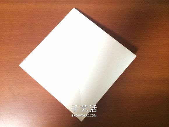 复杂立体跑车的折法 详细折纸跑车图解步骤(图4) 复杂立体跑车的折法 详细折纸跑车图解步骤(图4)