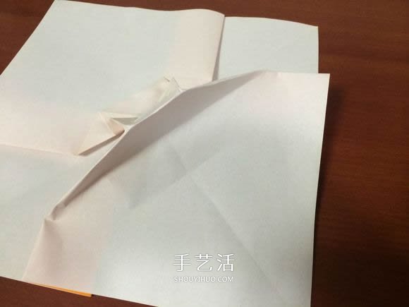 复杂立体跑车的折法 详细折纸跑车图解步骤(图16) 复杂立体跑车的折法 详细折纸跑车图解步骤(图16)