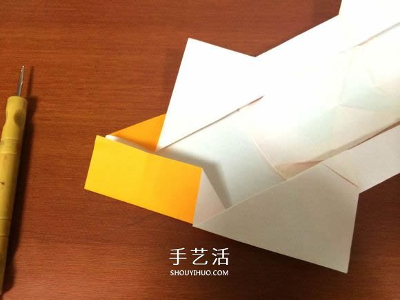 复杂立体跑车的折法 详细折纸跑车图解步骤(图25) 复杂立体跑车的折法 详细折纸跑车图解步骤(图25)
