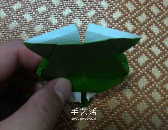 圣诞老人折纸步骤图解 纸折圣诞老人怎么折(图51)