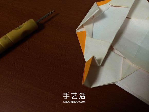 复杂立体跑车的折法 详细折纸跑车图解步骤(图43) 复杂立体跑车的折法 详细折纸跑车图解步骤(图43)
