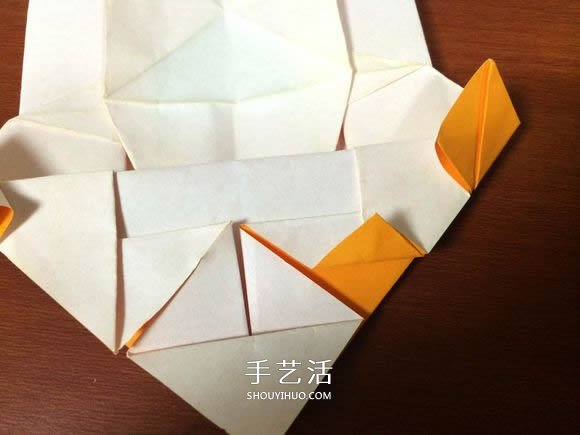 复杂立体跑车的折法 详细折纸跑车图解步骤(图45) 复杂立体跑车的折法 详细折纸跑车图解步骤(图45)