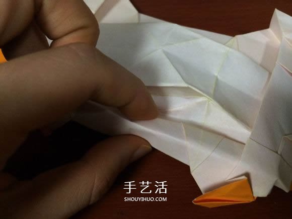 复杂立体跑车的折法 详细折纸跑车图解步骤(图57) 复杂立体跑车的折法 详细折纸跑车图解步骤(图57)