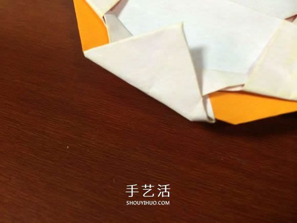 复杂立体跑车的折法 详细折纸跑车图解步骤(图62) 复杂立体跑车的折法 详细折纸跑车图解步骤(图62)
