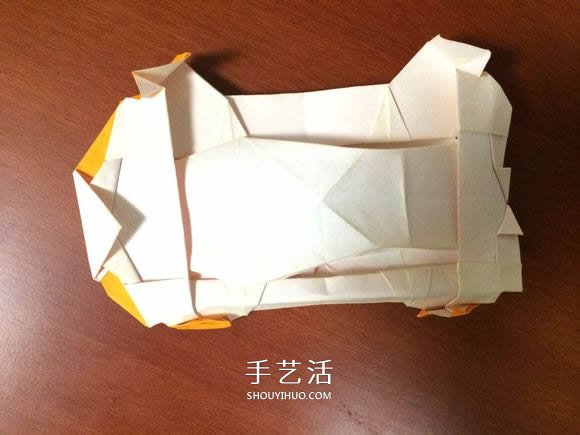 复杂立体跑车的折法 详细折纸跑车图解步骤(图64) 复杂立体跑车的折法 详细折纸跑车图解步骤(图64)