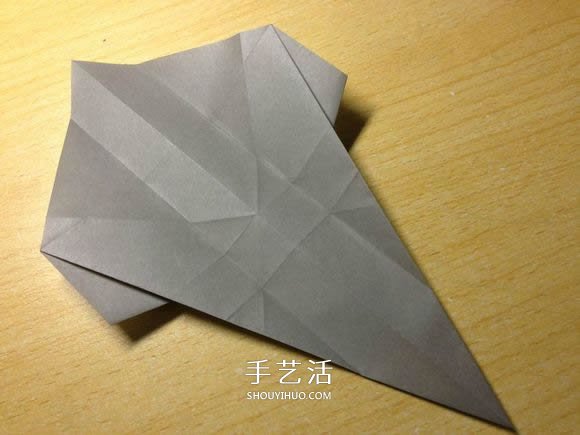 挖土机的折纸方法图解 手工挖掘机的折法过程(图15) 挖土机的折纸方法图解 手工挖掘机的折法过程(图15)