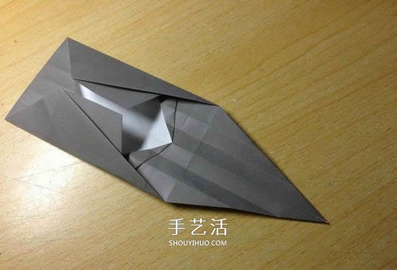 挖土机的折纸方法图解 手工挖掘机的折法过程(图17) 挖土机的折纸方法图解 手工挖掘机的折法过程(图17)