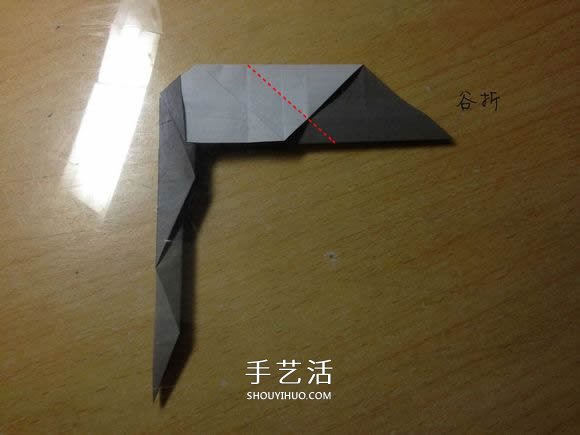 挖土机的折纸方法图解 手工挖掘机的折法过程(图28) 挖土机的折纸方法图解 手工挖掘机的折法过程(图28)