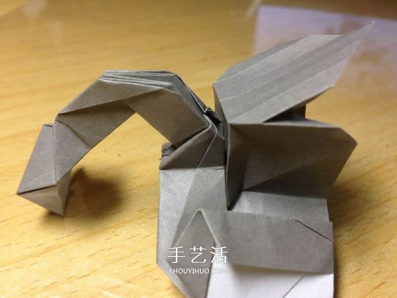挖土机的折纸方法图解 手工挖掘机的折法过程(图62) 挖土机的折纸方法图解 手工挖掘机的折法过程(图62)