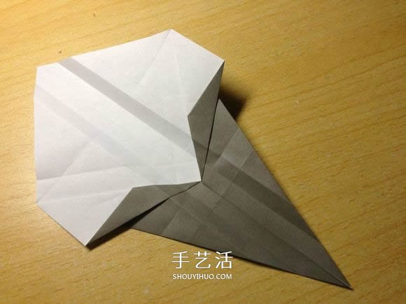 挖土机的折纸方法图解 手工挖掘机的折法过程(图16) 挖土机的折纸方法图解 手工挖掘机的折法过程(图16)