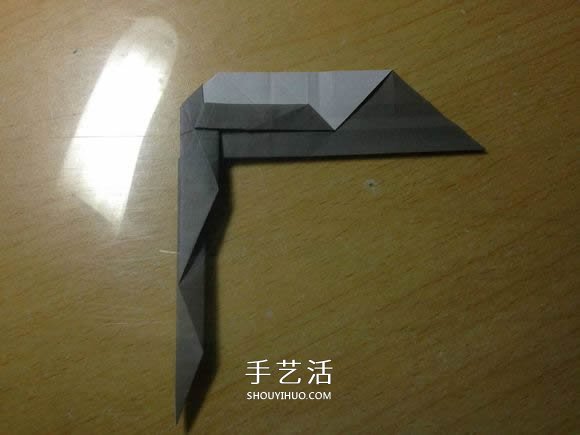挖土机的折纸方法图解 手工挖掘机的折法过程(图32) 挖土机的折纸方法图解 手工挖掘机的折法过程(图32)