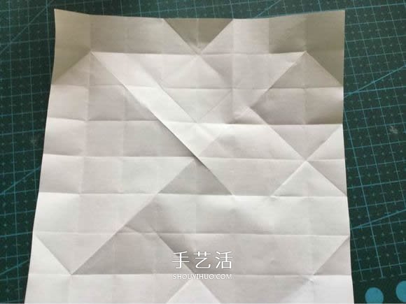 拼图零片的折纸方法 手工折纸拼图的图解教程(图5) 拼图零片的折纸方法 手工折纸拼图的图解教程(图5)