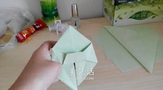 简易高跟鞋的折法图解 手工折纸高跟鞋的方法(图10) 简易高跟鞋的折法图解 手工折纸高跟鞋的方法(图10)