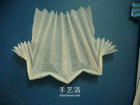 龙头戒指的折纸方法 手工折纸龙头戒图解教程(图5) 龙头戒指的折纸方法 手工折纸龙头戒图解教程(图5)