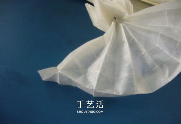 龙头戒指的折纸方法 手工折纸龙头戒图解教程(图10) 龙头戒指的折纸方法 手工折纸龙头戒图解教程(图10)