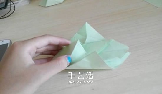 简易高跟鞋的折法图解 手工折纸高跟鞋的方法(图21) 简易高跟鞋的折法图解 手工折纸高跟鞋的方法(图21)