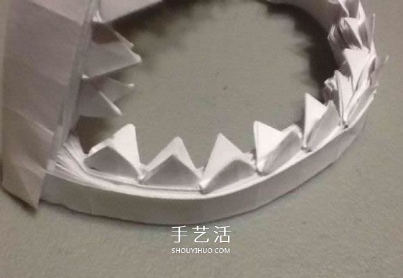鲨鱼嘴的折纸方法图解 怎么折鲨鱼嘴步骤图(图68)