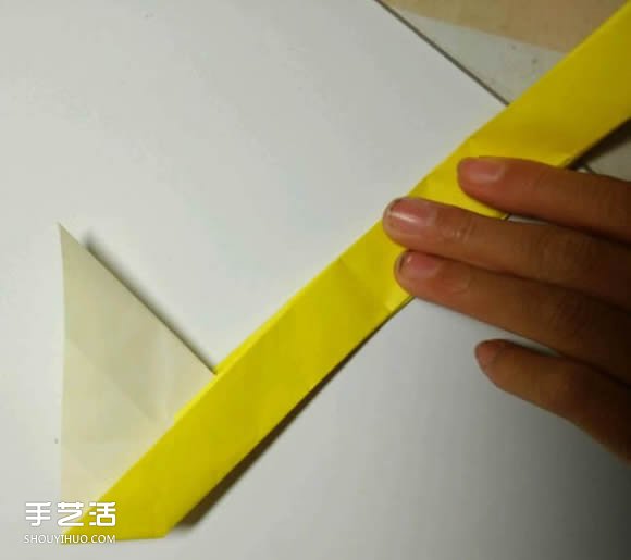 折纸元宵的折法图解教程 包括盛元宵的勺子(图8) 折纸元宵的折法图解教程 包括盛元宵的勺子(图8)