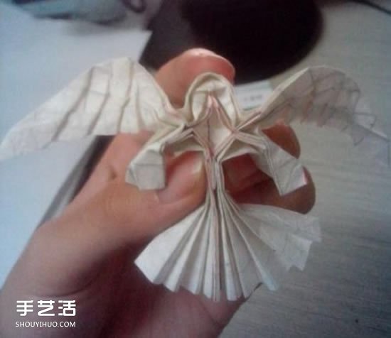 美丽天使的折纸方法 手工折叠立体天使图解(图45) 美丽天使的折纸方法 手工折叠立体天使图解(图45)