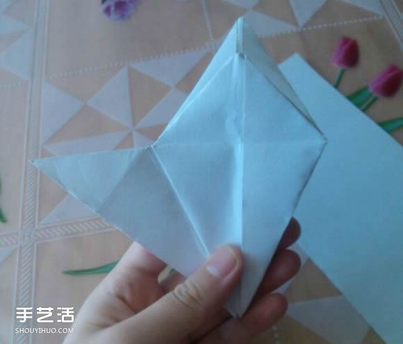 三角钢琴的折纸图解 怎么折立体三角钢琴步骤(图15) 三角钢琴的折纸图解 怎么折立体三角钢琴步骤(图15)
