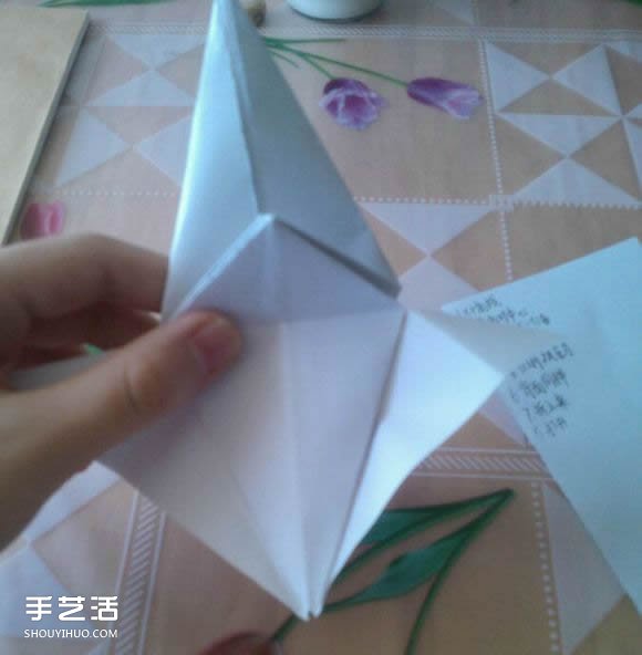 三角钢琴的折纸图解 怎么折立体三角钢琴步骤(图17) 三角钢琴的折纸图解 怎么折立体三角钢琴步骤(图17)