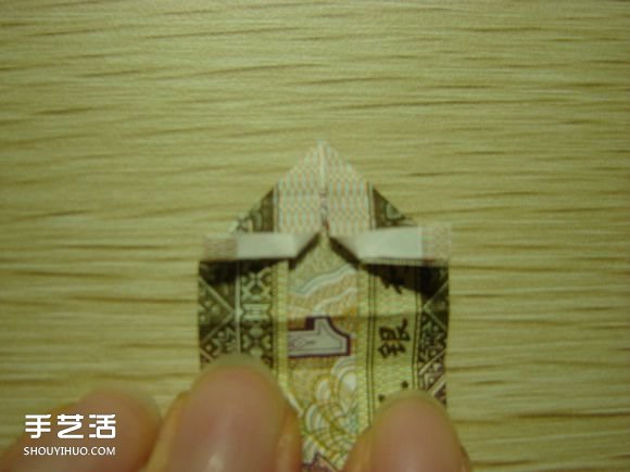 纸币折纸照相机图解 美金折相机的折法详解(图45) 纸币折纸照相机图解 美金折相机的折法详解(图45)
