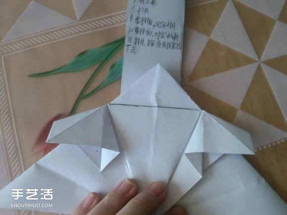 三角钢琴的折纸图解 怎么折立体三角钢琴步骤(图26) 三角钢琴的折纸图解 怎么折立体三角钢琴步骤(图26)