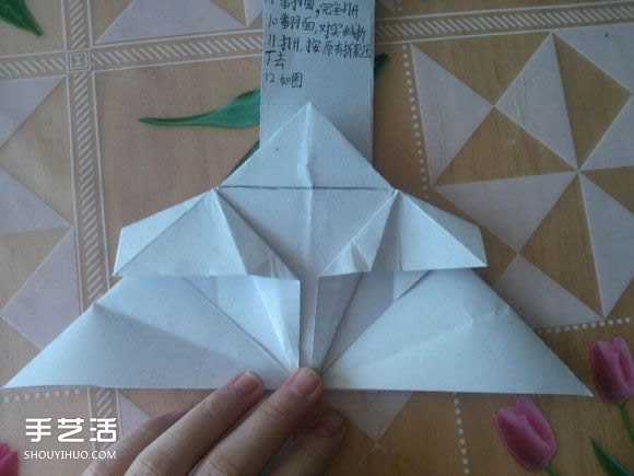 三角钢琴的折纸图解 怎么折立体三角钢琴步骤(图32) 三角钢琴的折纸图解 怎么折立体三角钢琴步骤(图32)