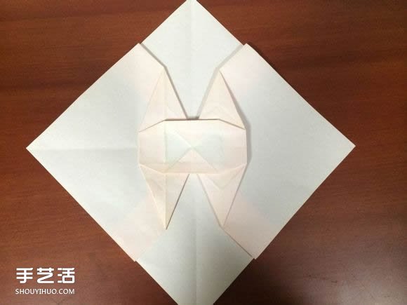 怎么折跑车的教程 手工跑车折纸方法图解(图22) 怎么折跑车的教程 手工跑车折纸方法图解(图22)