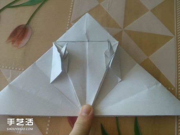 三角钢琴的折纸图解 怎么折立体三角钢琴步骤(图56) 三角钢琴的折纸图解 怎么折立体三角钢琴步骤(图56)