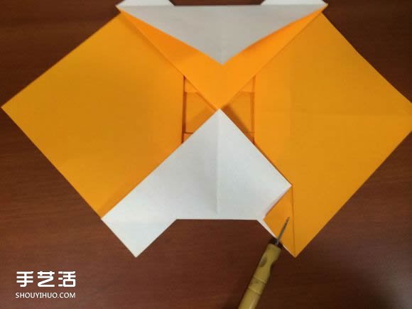 怎么折跑车的教程 手工跑车折纸方法图解(图25) 怎么折跑车的教程 手工跑车折纸方法图解(图25)
