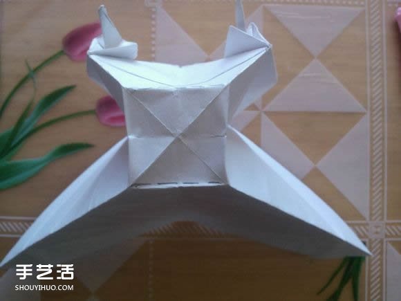 三角钢琴的折纸图解 怎么折立体三角钢琴步骤(图60) 三角钢琴的折纸图解 怎么折立体三角钢琴步骤(图60)