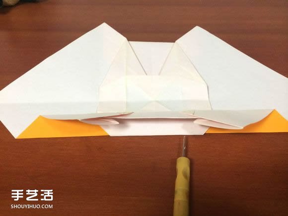 怎么折跑车的教程 手工跑车折纸方法图解(图29) 怎么折跑车的教程 手工跑车折纸方法图解(图29)