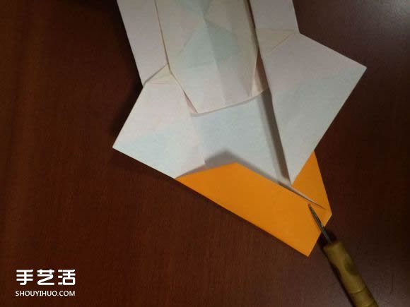 怎么折跑车的教程 手工跑车折纸方法图解(图33) 怎么折跑车的教程 手工跑车折纸方法图解(图33)
