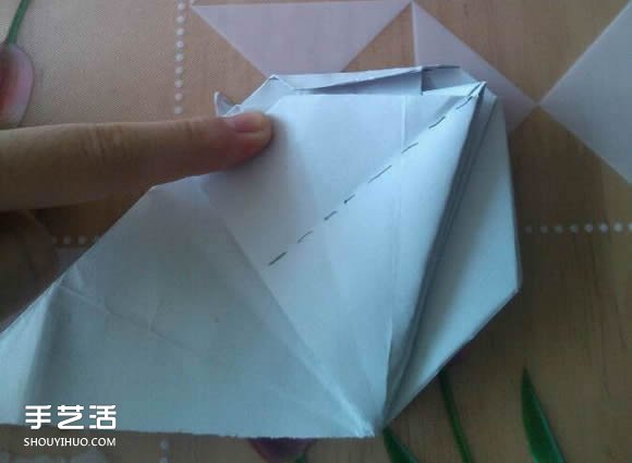 三角钢琴的折纸图解 怎么折立体三角钢琴步骤(图72) 三角钢琴的折纸图解 怎么折立体三角钢琴步骤(图72)