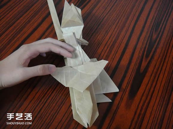 灼眼的夏娜折纸图解 动漫人物夏娜折纸教程(图26) 灼眼的夏娜折纸图解 动漫人物夏娜折纸教程(图26)
