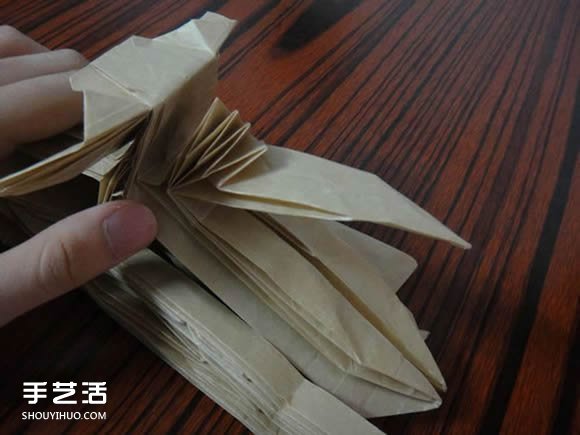 灼眼的夏娜折纸图解 动漫人物夏娜折纸教程(图28) 灼眼的夏娜折纸图解 动漫人物夏娜折纸教程(图28)