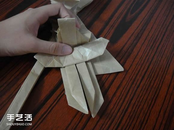 灼眼的夏娜折纸图解 动漫人物夏娜折纸教程(图29) 灼眼的夏娜折纸图解 动漫人物夏娜折纸教程(图29)