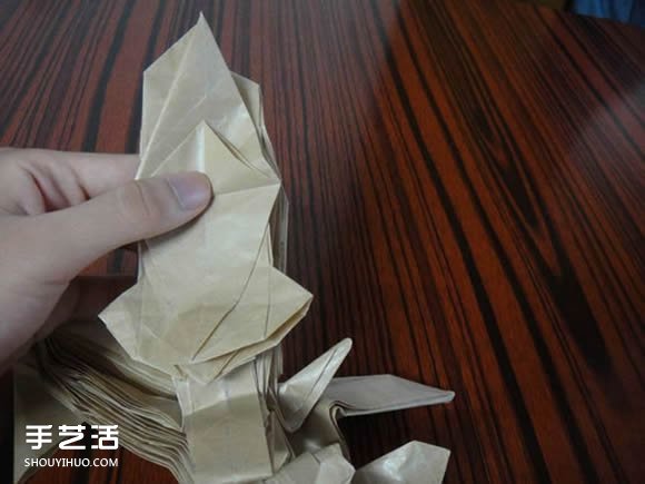 灼眼的夏娜折纸图解 动漫人物夏娜折纸教程(图35) 灼眼的夏娜折纸图解 动漫人物夏娜折纸教程(图35)