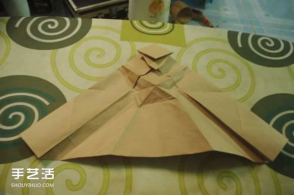 折纸弥勒佛的图解教程 怎么折弥勒佛的折法(图13) 折纸弥勒佛的图解教程 怎么折弥勒佛的折法(图13)