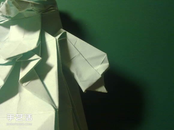 折纸初音未来的详细图解 初音未来的折法过程(图43) 折纸初音未来的详细图解 初音未来的折法过程(图43)