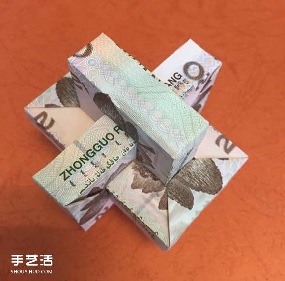 孔明锁的折纸方法图解 手工折鲁班锁的折法(图10) 孔明锁的折纸方法图解 手工折鲁班锁的折法(图10)