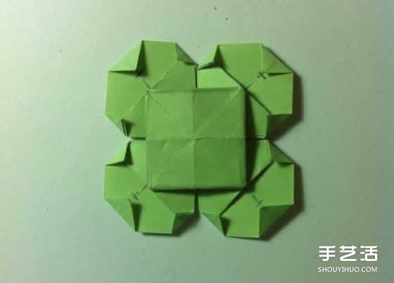 一张纸折四叶草图解 创意四叶草的折法步骤(图21) 一张纸折四叶草图解 创意四叶草的折法步骤(图21)