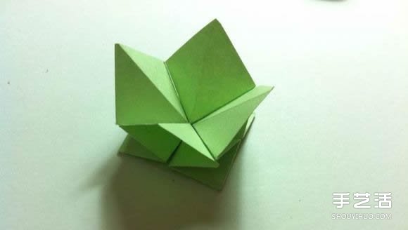 一张纸折四叶草图解 创意四叶草的折法步骤(图17) 一张纸折四叶草图解 创意四叶草的折法步骤(图17)