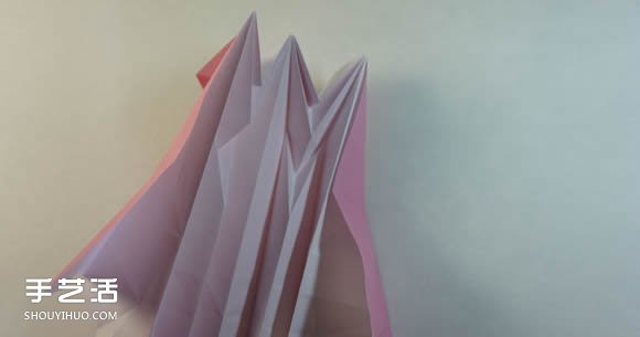 折纸女孩的步骤图解 复杂女生的折法教程(图31) 折纸女孩的步骤图解 复杂女生的折法教程(图31)