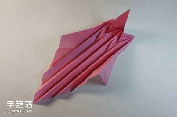 折纸女孩的步骤图解 复杂女生的折法教程(图30) 折纸女孩的步骤图解 复杂女生的折法教程(图30)