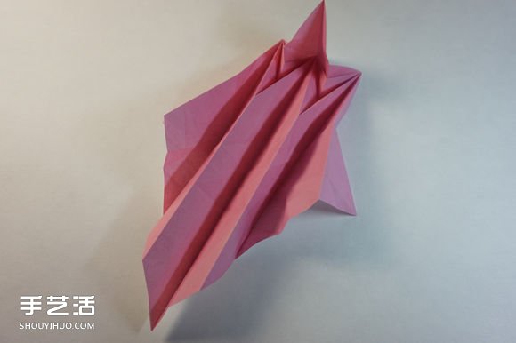 折纸女孩的步骤图解 复杂女生的折法教程(图29) 折纸女孩的步骤图解 复杂女生的折法教程(图29)